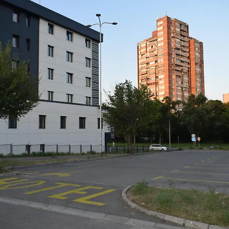 Nobel West Hotel 4*