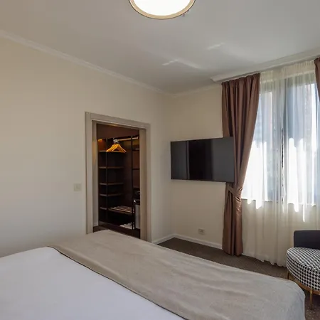 Nobel West Hotel Belgrade